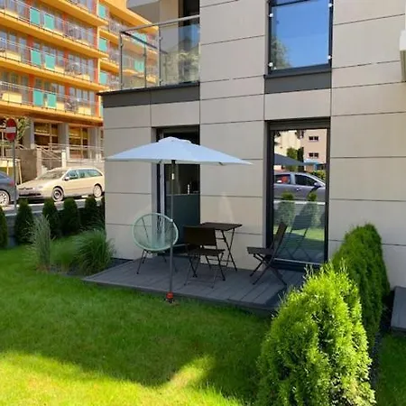 Apartment Lissa 4 *